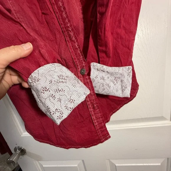 Roar Red Embroidered Button Down Shirt - Picture 3 of 5